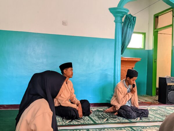 Keutamaan belajar ilmu agama