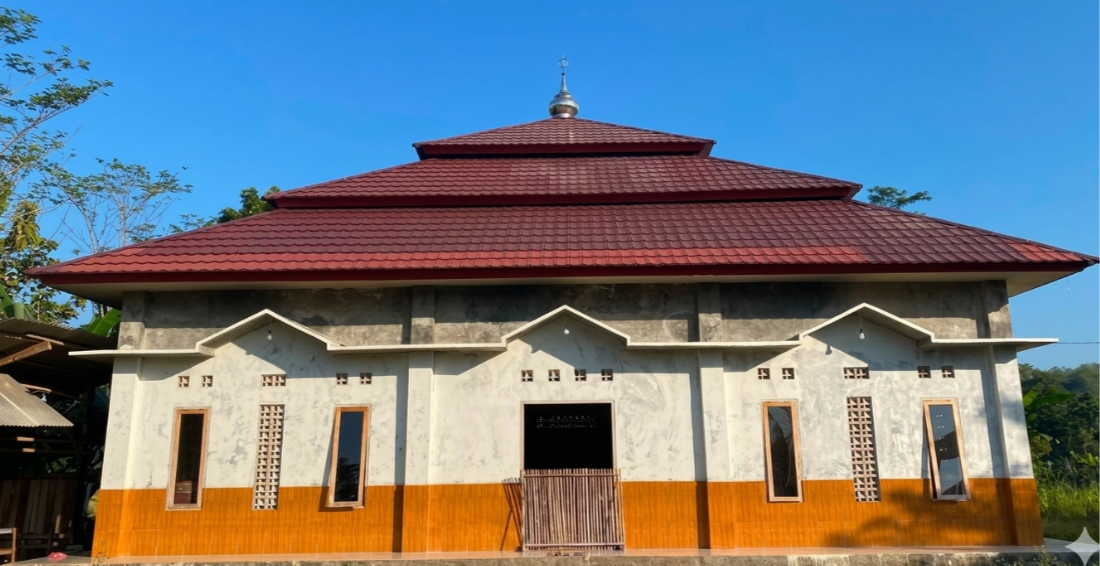 Masjid solihatun Binti Sa'id As-Saudi Madusari